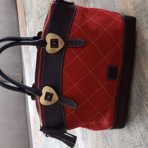 Dooney & bourke